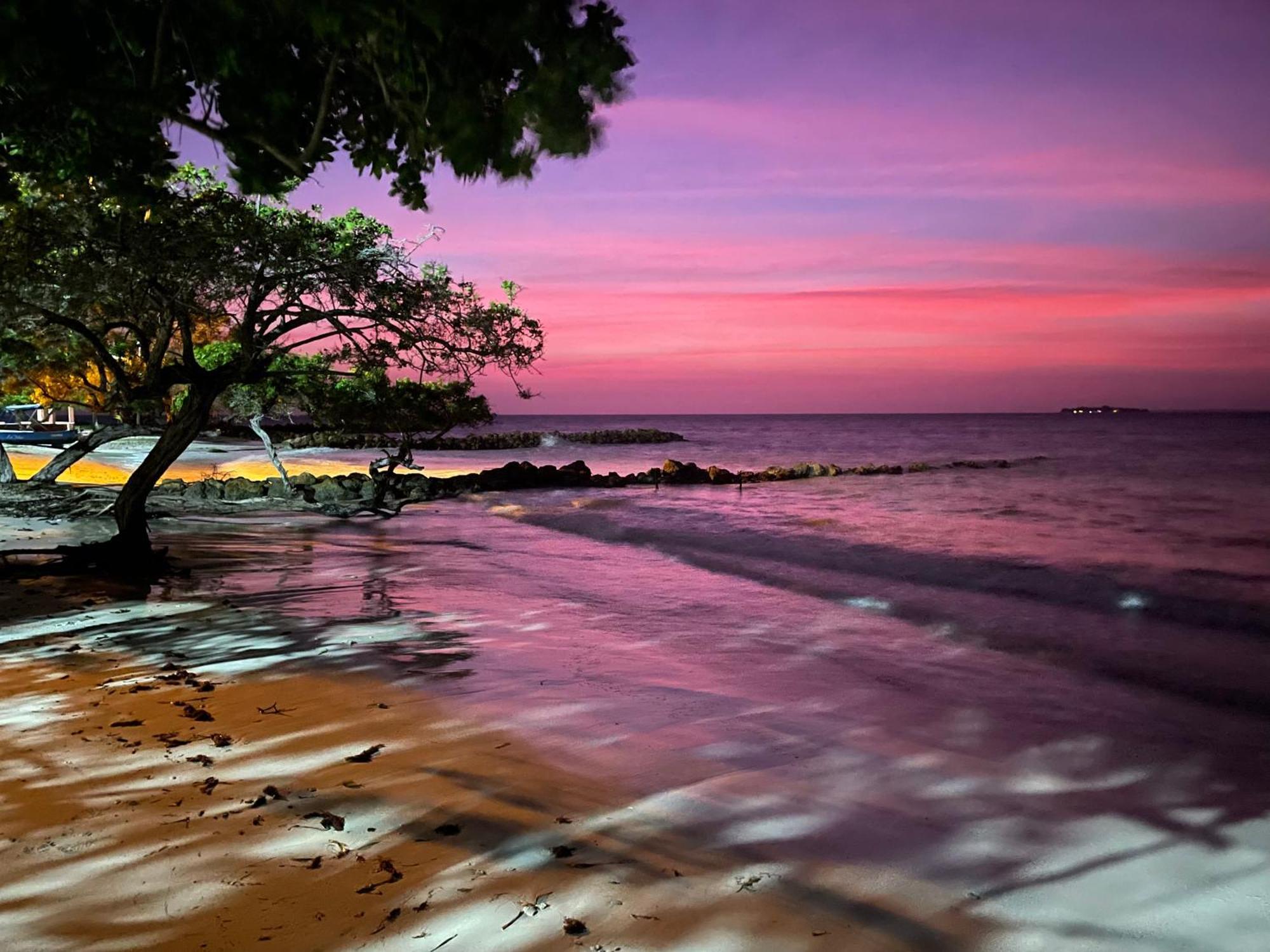 Carey Beach Isla Barú Exteriér fotografie
